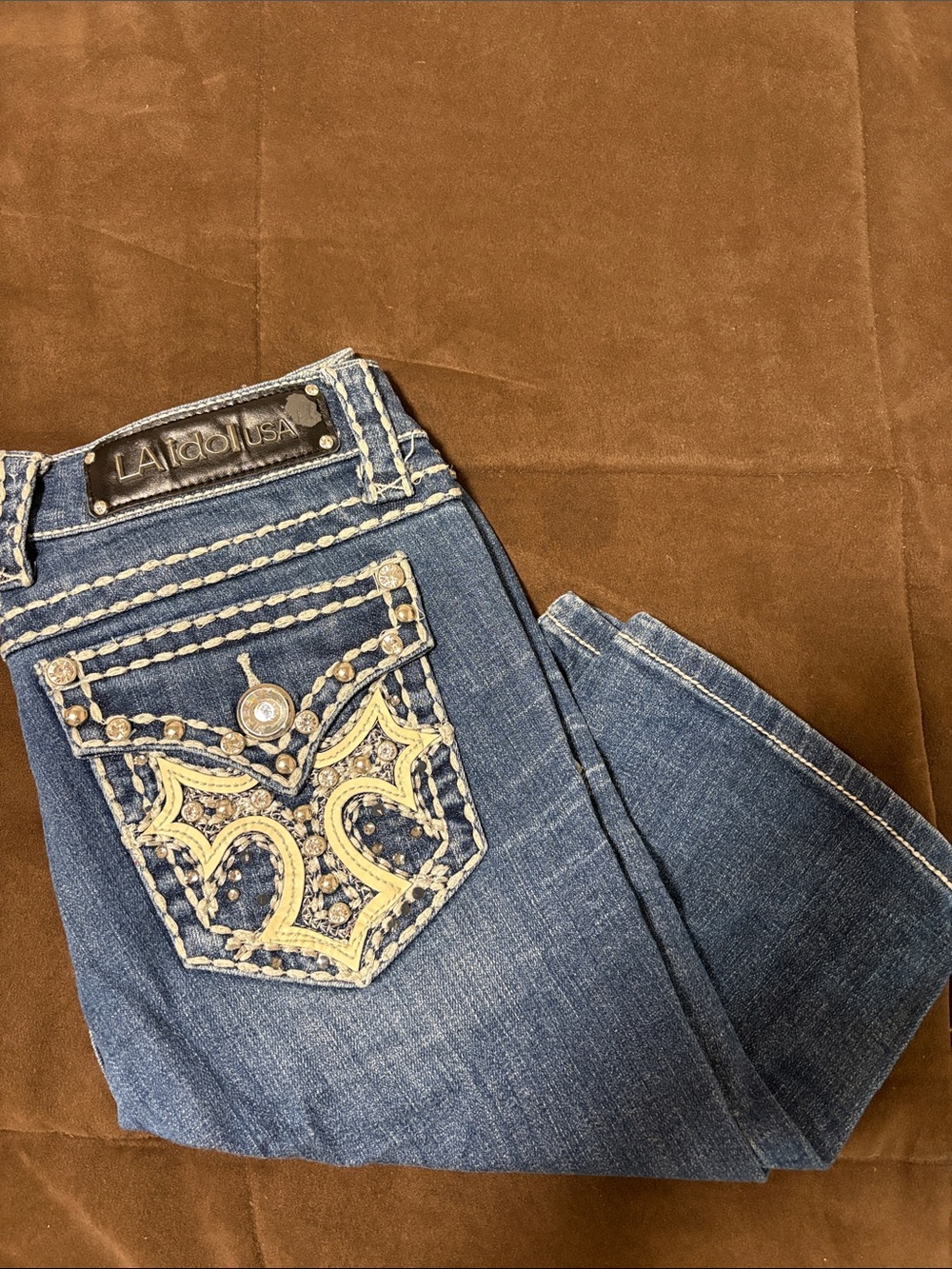 L.A. idol Women's Dark Blue Boot Cut Jeans with Gold Embroidered Pocket